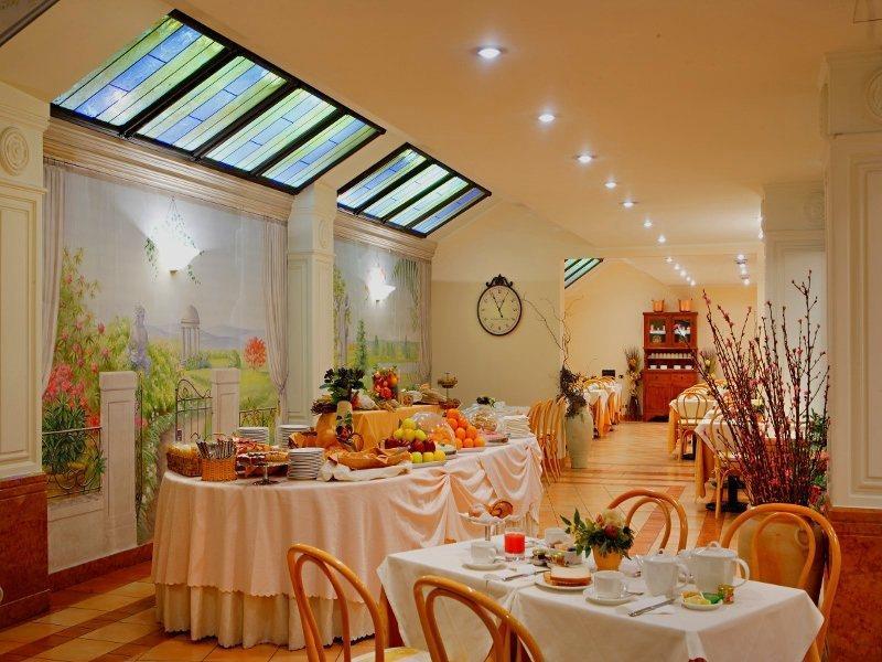 Hotel Mozart Milan Restaurant photo